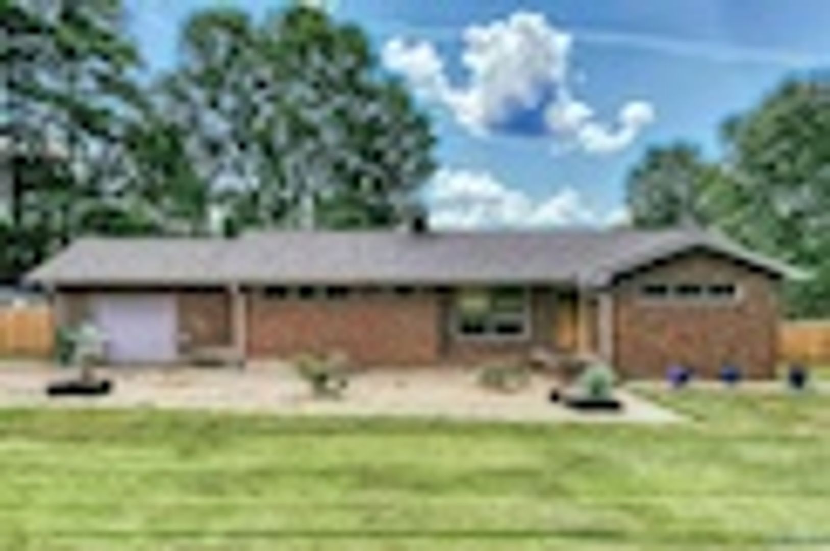 Huntsville House: 508 Cole Drive