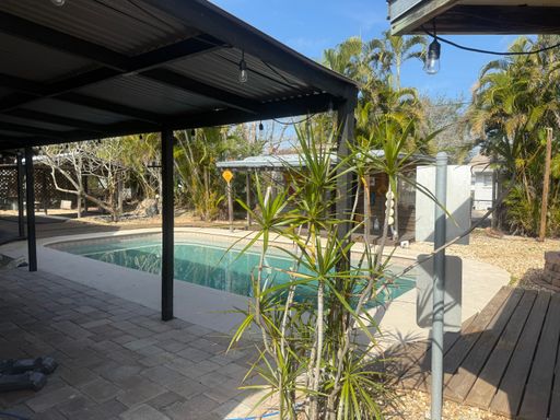 432 51st St W, Palmetto, FL 34221