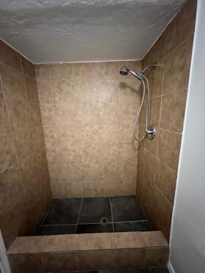 5831 13th St Ct E, Unit C, Bradenton, FL 34203