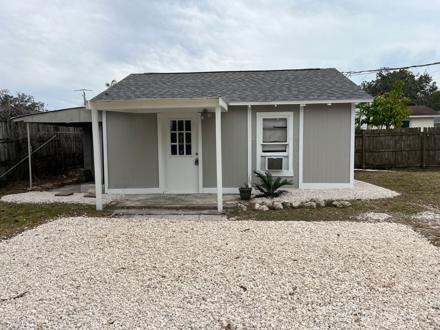 Bradenton Apartment: 2745 9th St E