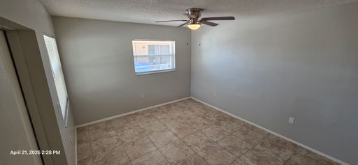 1218 7th St W, Bradenton, FL 34205
