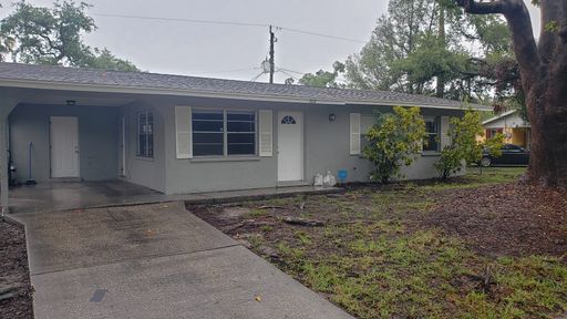 512 27th Ave W, Bradenton, FL 34205