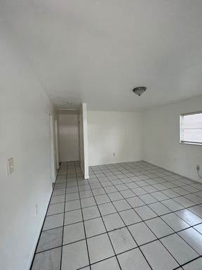2821 Pershing Ave, Sarasota, FL 34234