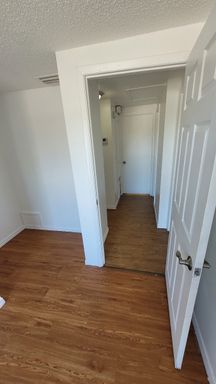 713 66th Ave W, Bradenton, FL 34207