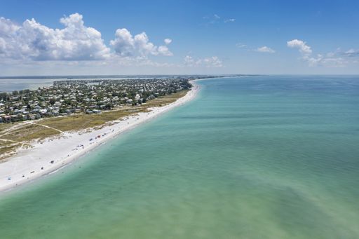 2001 25th Ave W, Bradenton, FL 34205