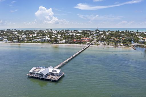 2001 25th Ave W, Bradenton, FL 34205