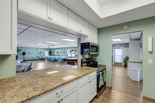 3777 Lake Bayshore Dr., H401, Bradenton, FL 34205