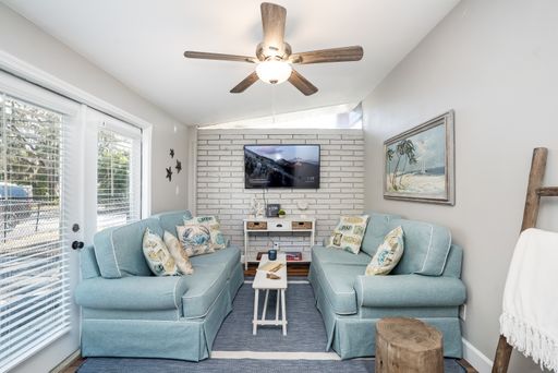 2213 Wason Rd , #1, Sarasota, FL 34231