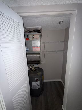 900 70th St. N - 106, St. Petersburg, FL 33710