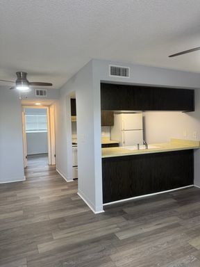900 70th St. N - 205, St. Petersburg, FL 33710