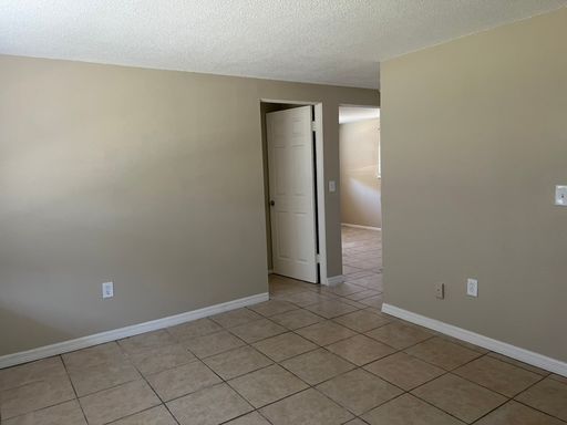 1208 12th Ave W, Unit B, Palmetto, FL 34221