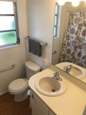 906 50th Ave Plz W, Bradenton, FL 34207