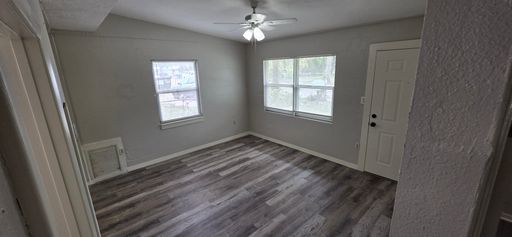 2425 Dixie Ave, Sarasota, FL 34234