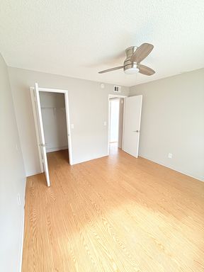 900 70th St. N - 109, St. Petersburg, FL 33710