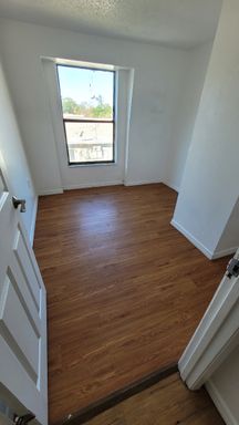 713 66th Ave W, Bradenton, FL 34207