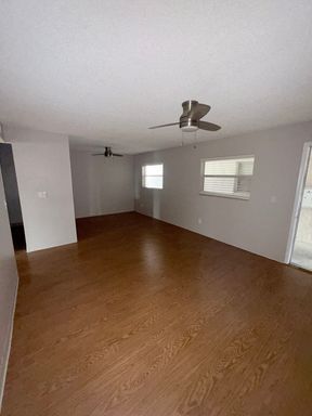 900 70th St. N - 109, St. Petersburg, FL 33710