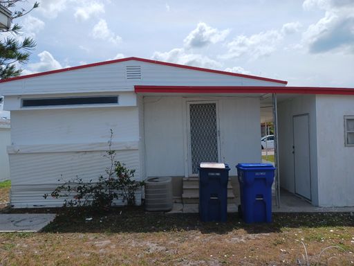 707 50TH Ave W, Bradenton, FL 34207