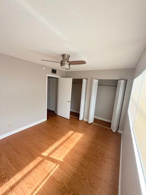 900 70th St. N - 207, St. Petersburg, FL 33710