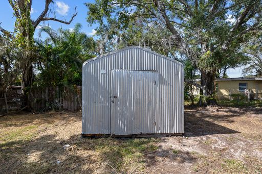 818 28th St Cir E, Bradenton, FL 34208