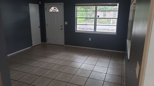 512 27th Ave W, Bradenton, FL 34205