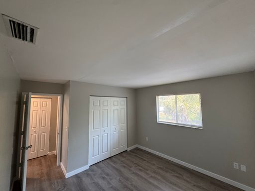 927 33rd Ave W, Bradenton, FL 34205