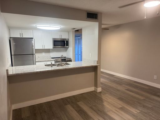 900 70th St. N - 108, St. Petersburg, FL 33710