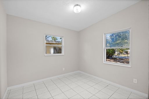 818 28th St Cir E, Bradenton, FL 34208