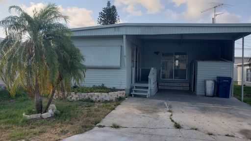 917 50th Ave Plaza W, Bradenton, FL 34207