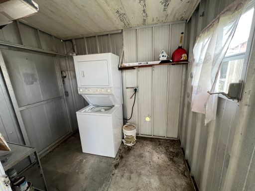 707 50TH Ave W, Bradenton, FL 34207