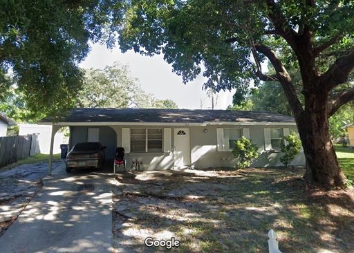 512 27th Ave W, Bradenton, FL 34205