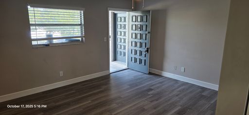 900 70th St. N - 202, St. Petersburg, FL 33710