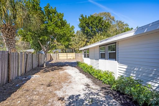 2213 Wason Rd , #1, Sarasota, FL 34231