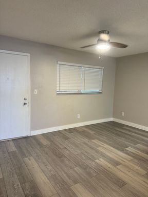 900 70th St. N - 108, St. Petersburg, FL 33710