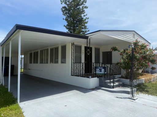 707 50TH Ave W, Bradenton, FL 34207