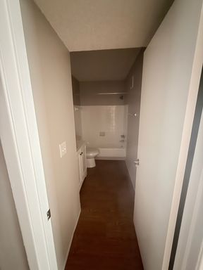 900 70th St. N - 109, St. Petersburg, FL 33710