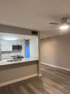 900 70th St. N - 108, St. Petersburg, FL 33710