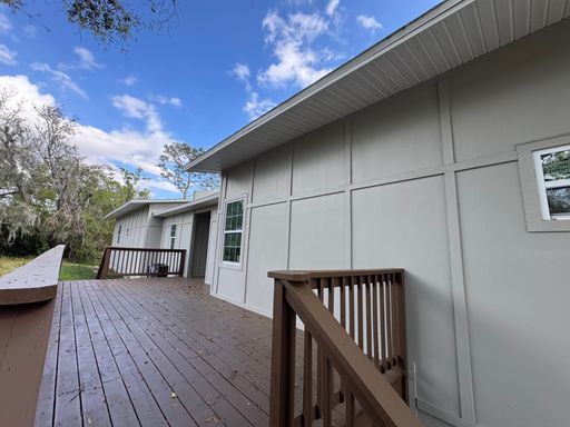 925 Hagle Park Rd, Bradenton, FL 34212
