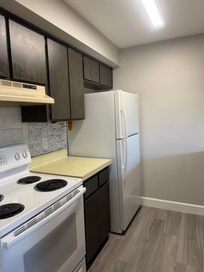 900 70th St. N - 202, St. Petersburg, FL 33710