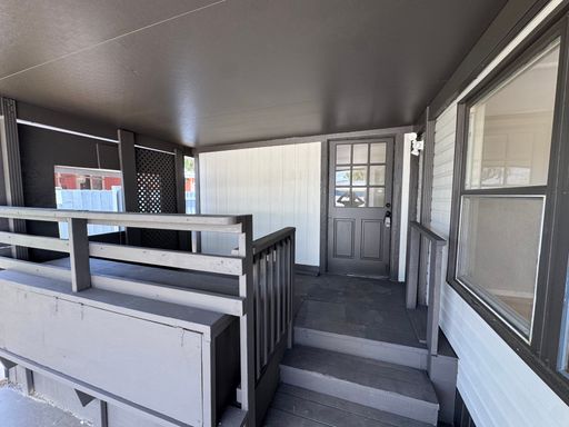 1106 50th Ave W, Bradenton, FL 34207