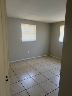 1208 12th Ave W, Unit B, Palmetto, FL 34221