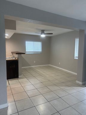 1200 70th St. N, Unit 10, St. Petersburg, FL 33710