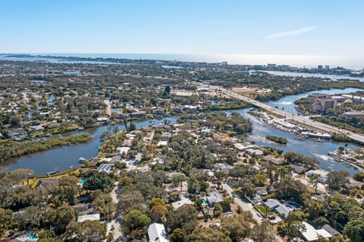 2213 Wason Rd, #2, Sarasota, FL 34231
