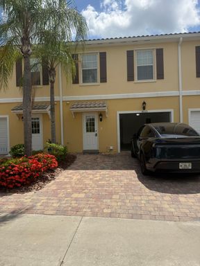 1603 Napoli Dr W, Sarasota, FL 34232