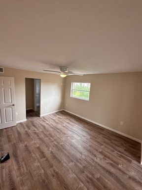 3777 Lake Bayshore Dr., H401, Bradenton, FL 34205
