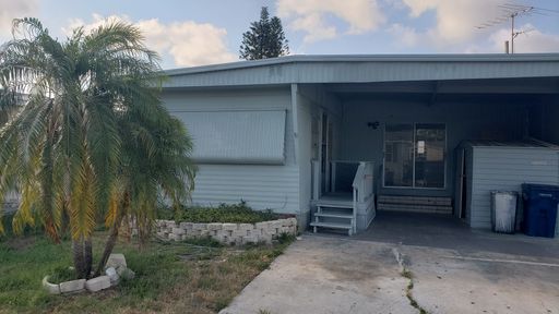 917 50th Ave Plaza W, Bradenton, FL 34207