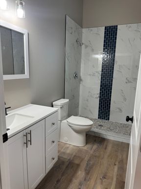 923 Hagle Park Rd, Bradenton, FL 34212