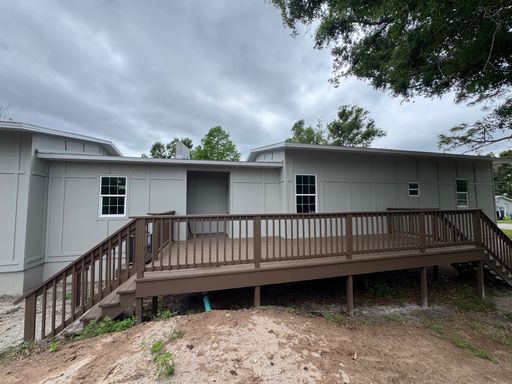 925 Hagle Park Rd, Bradenton, FL 34212