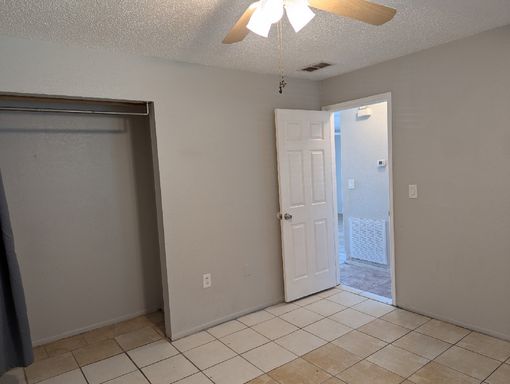 5607 20th St W, Bradenton, FL 34207