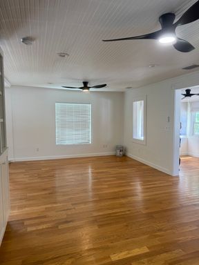 717 84th ST NW, Bradenton, FL 34209