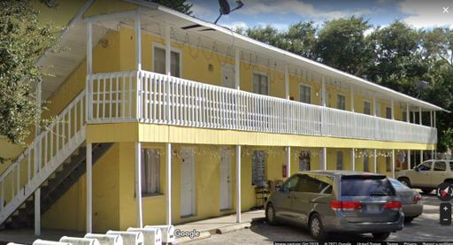 2 bedroom 1 bath first floor – photo 1